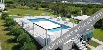 Royal Cove Hotel Jennings Bagian luar foto