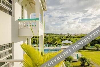 Royal Cove Hotel Jennings Bagian luar foto